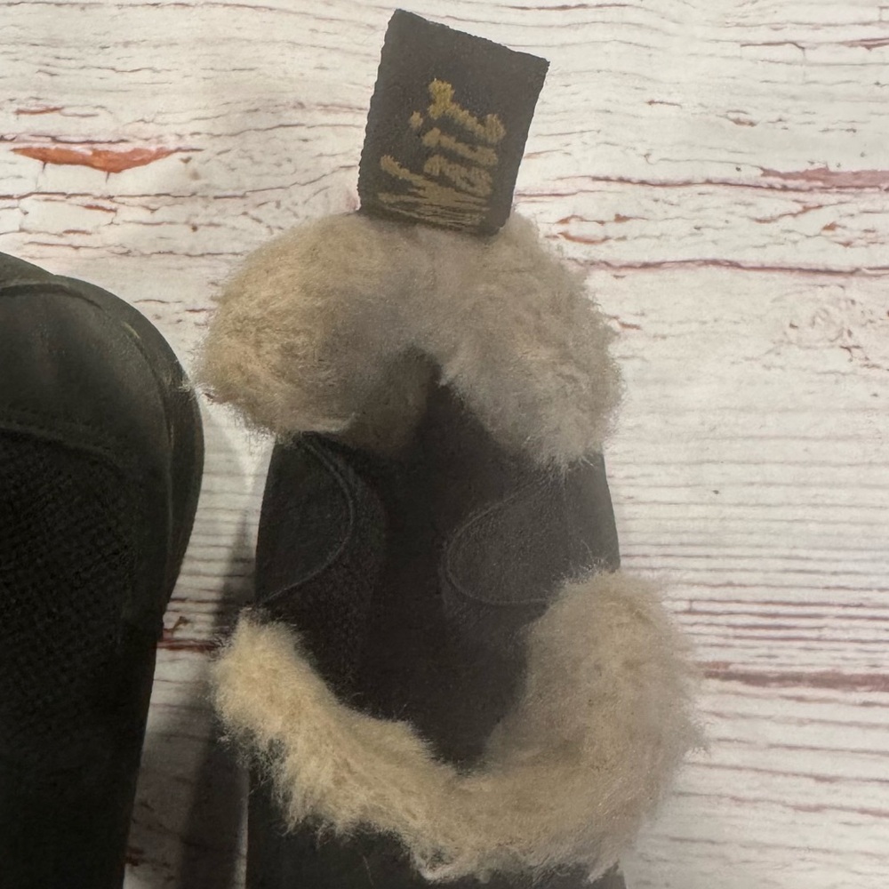 Dr Martens Leonore Faux Fur Lined Chelsea Boots in Black Sz L - Picture 7 of 14